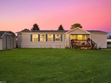 3684 Hawthorne Street Clarkston City MI 48348