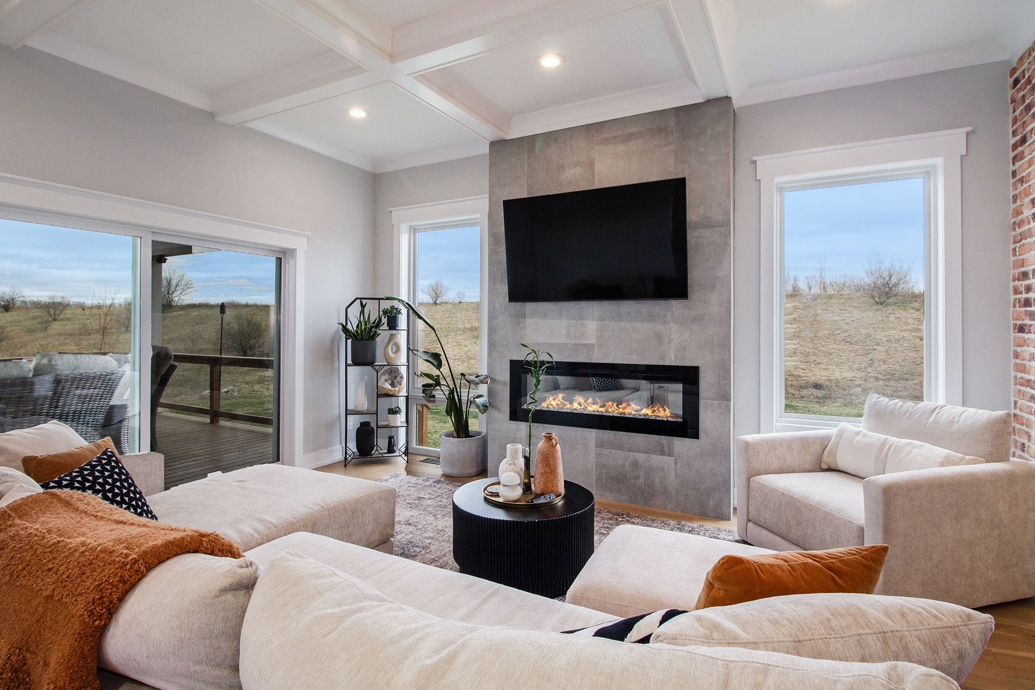 4273 MCCORMICK Drive