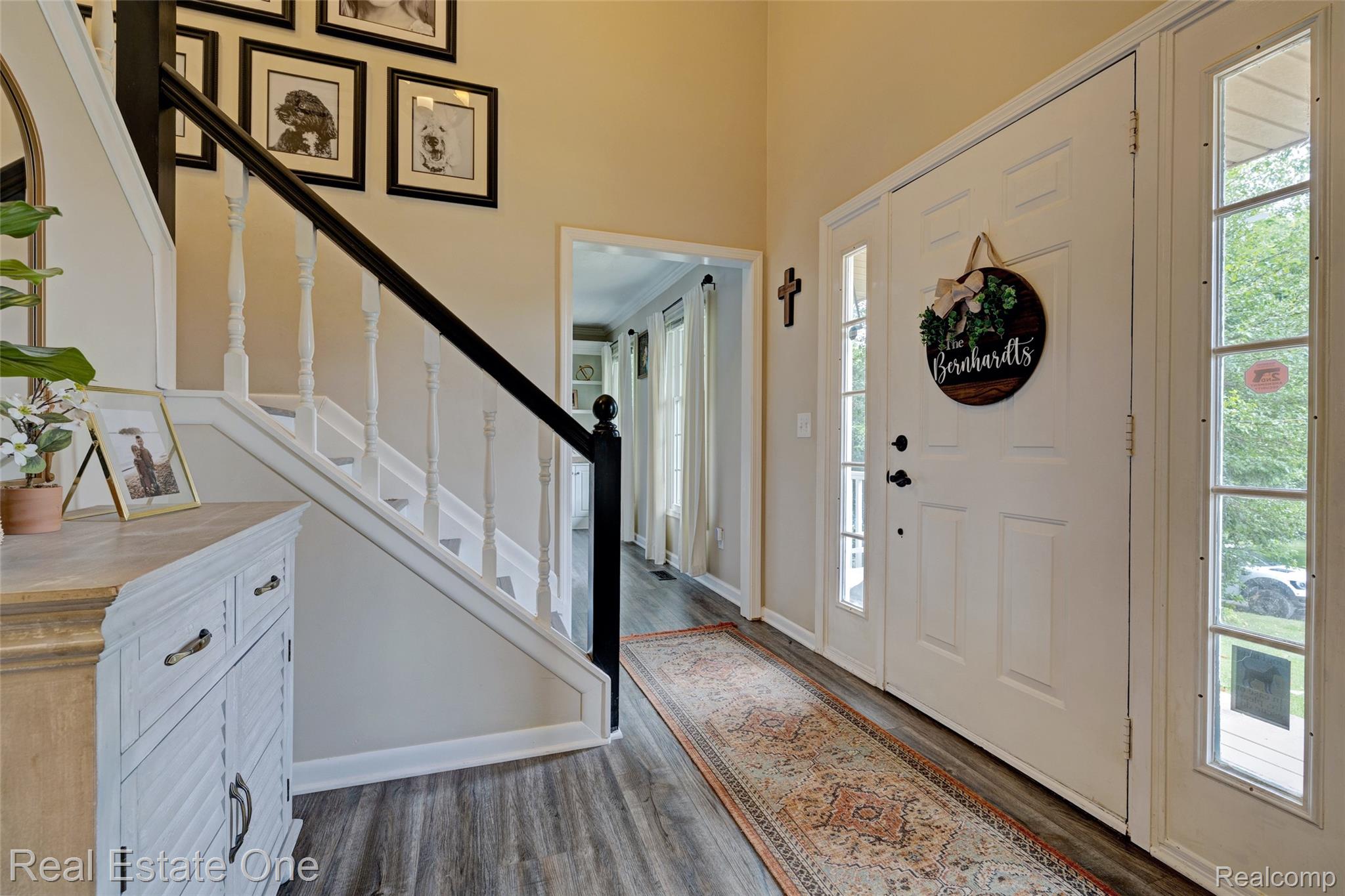 6360 Woodcrest Ridge