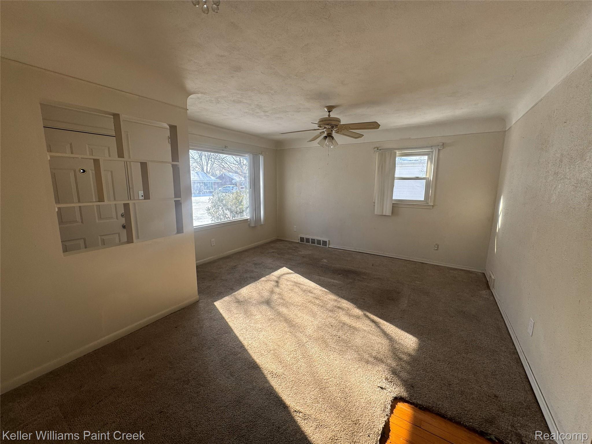 29142 Rosewood Street