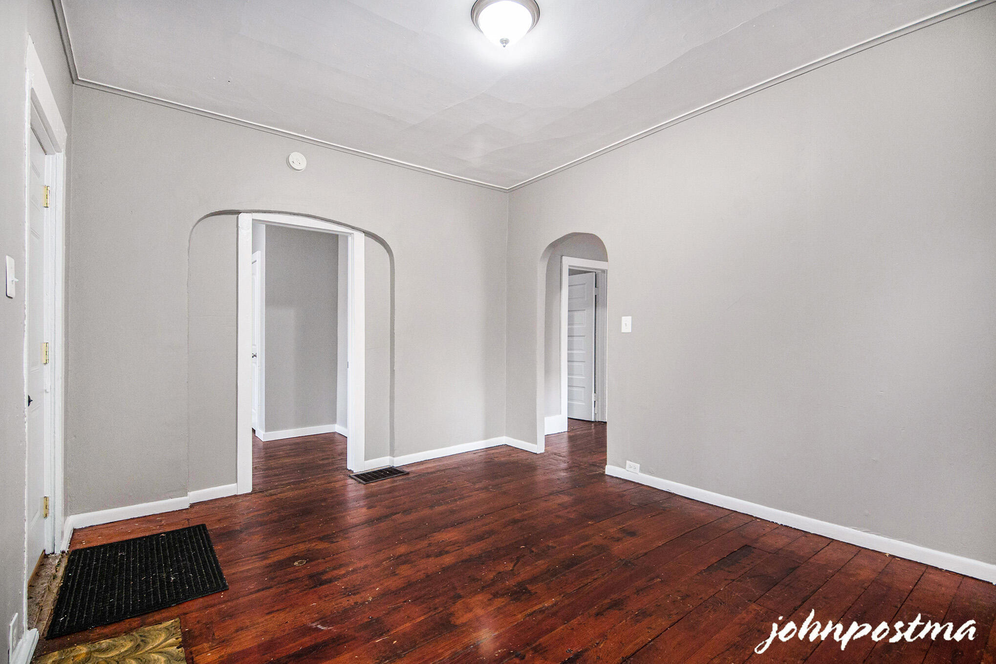 646 Broadway Avenue NW