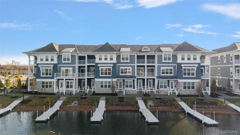 124 Heights Road Lake Orion Village MI 48362