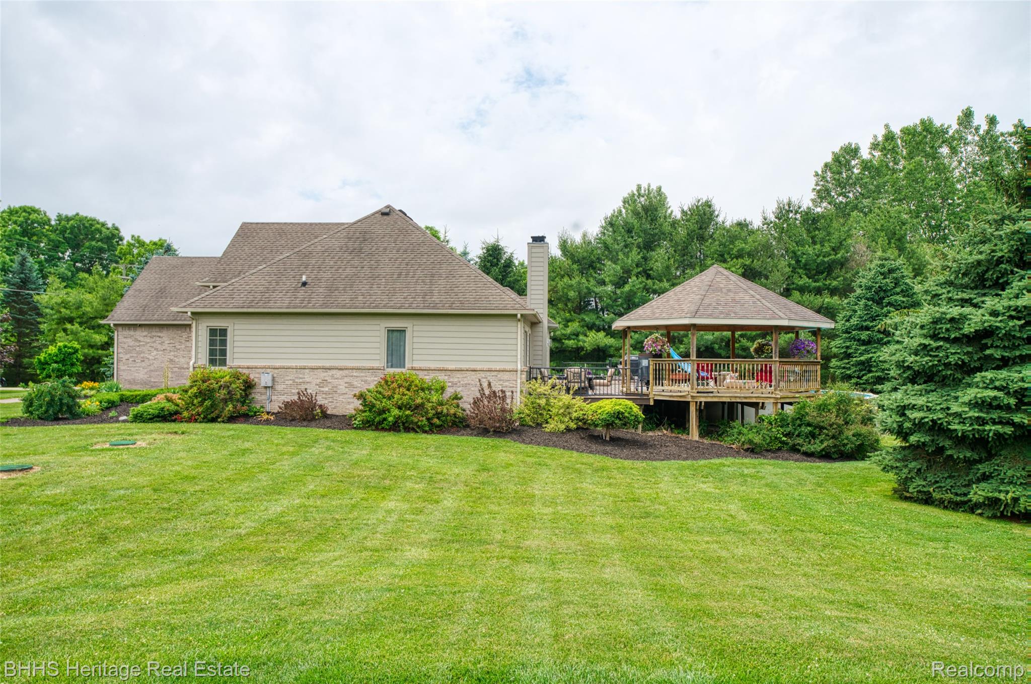 Handy Township, Michigan 48836, United States, 3 Bedrooms Bedrooms, ,4 BathroomsBathrooms,Residential,Active,161141