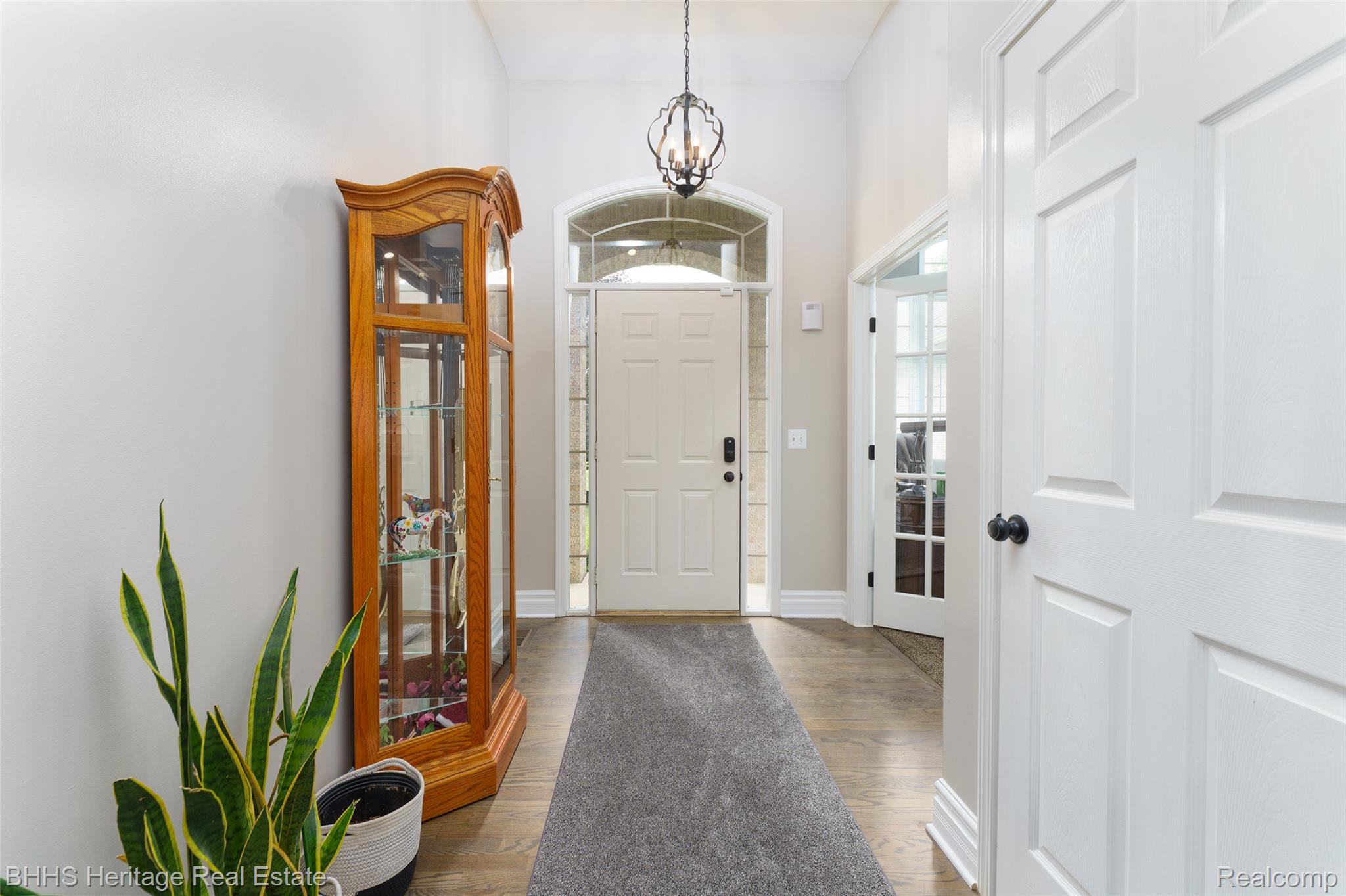 Handy Township, Michigan 48836, United States, 3 Bedrooms Bedrooms, ,4 BathroomsBathrooms,Residential,Active,161141