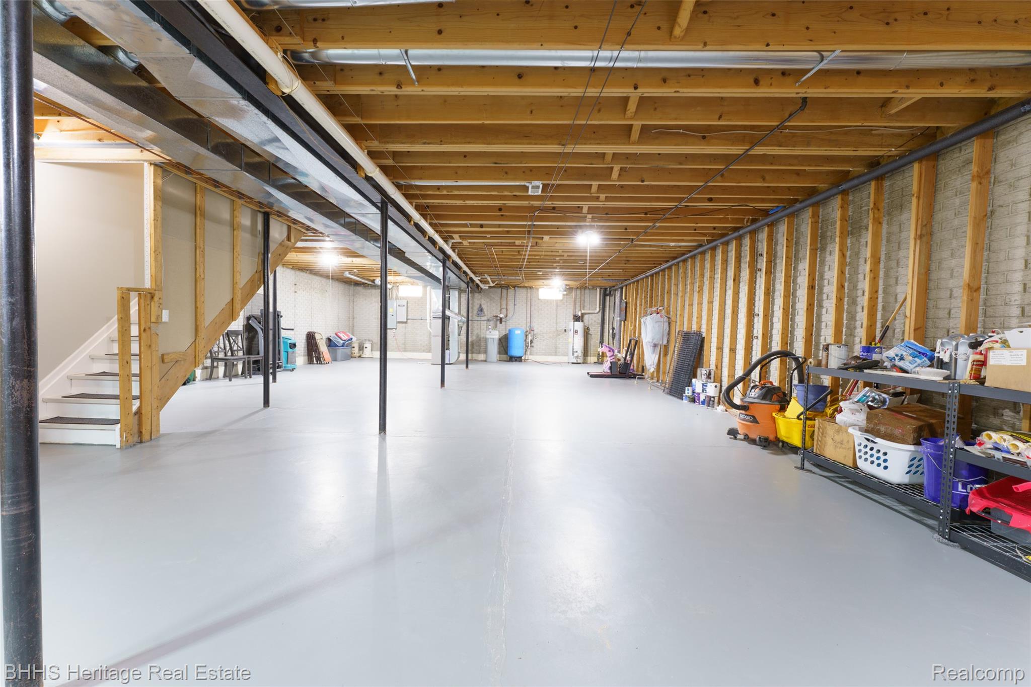 Handy Township, Michigan 48836, United States, 3 Bedrooms Bedrooms, ,4 BathroomsBathrooms,Residential,Active,161141