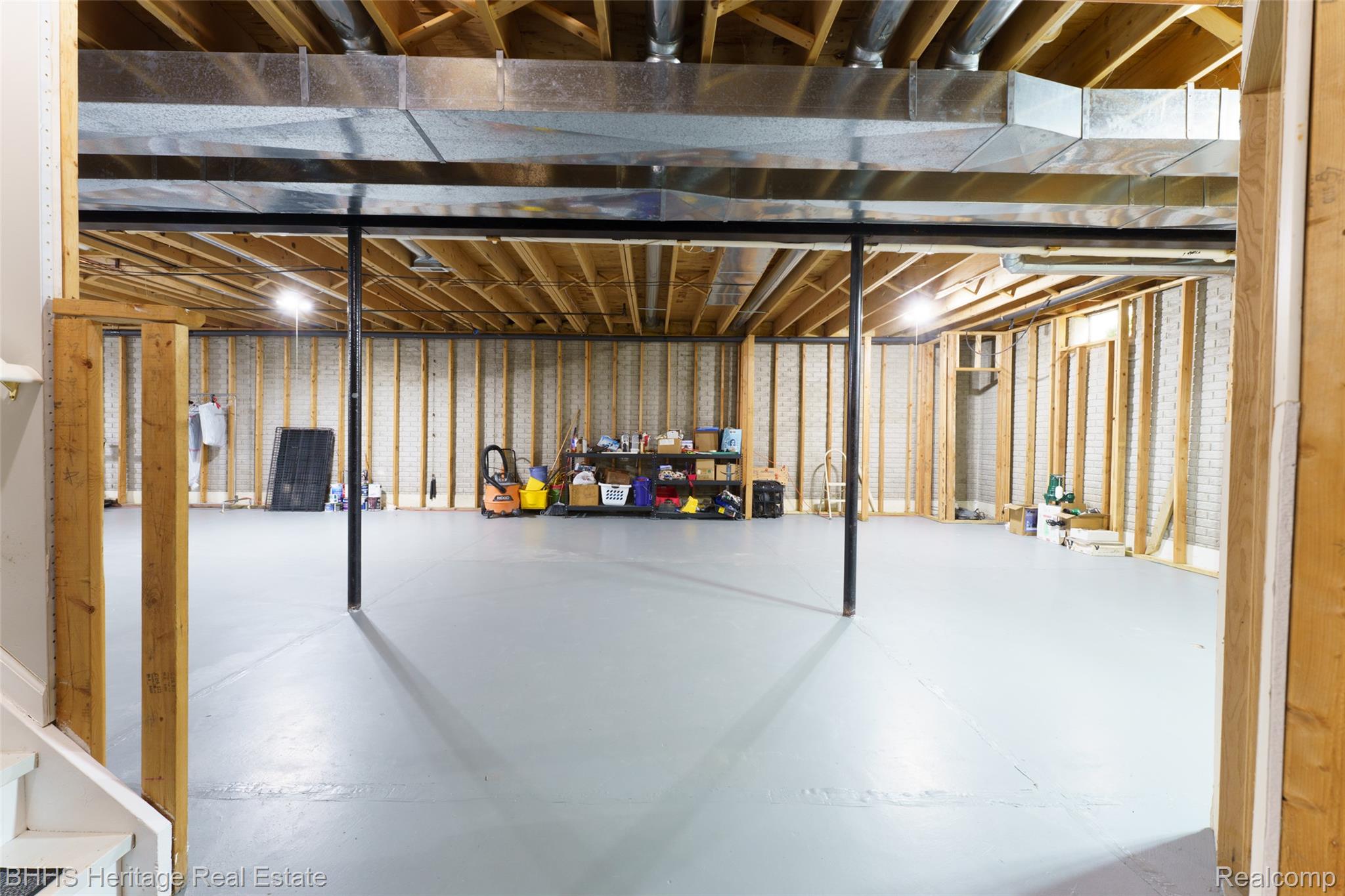 Handy Township, Michigan 48836, United States, 3 Bedrooms Bedrooms, ,4 BathroomsBathrooms,Residential,Active,161141