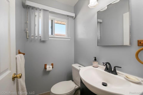 Tiny photo for 3053 Belcher Drive, Sterling Heights City, MI 48310 (MLS # 20261068608)