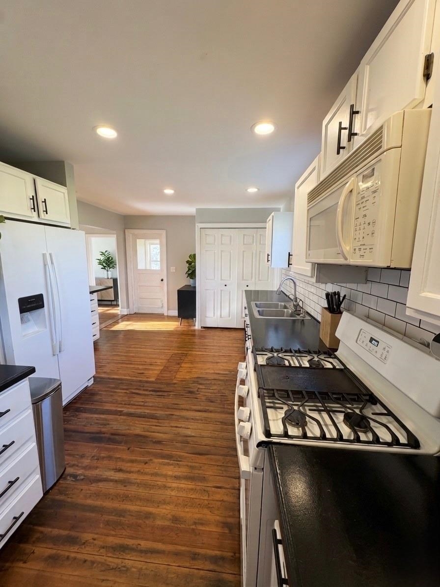 9148 State Road