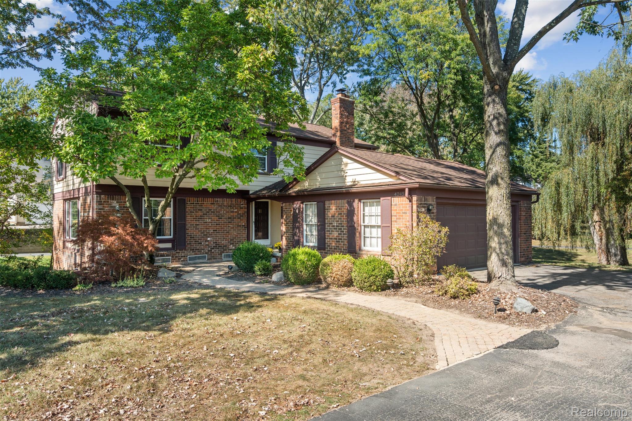 4245 Old Dominion Drive