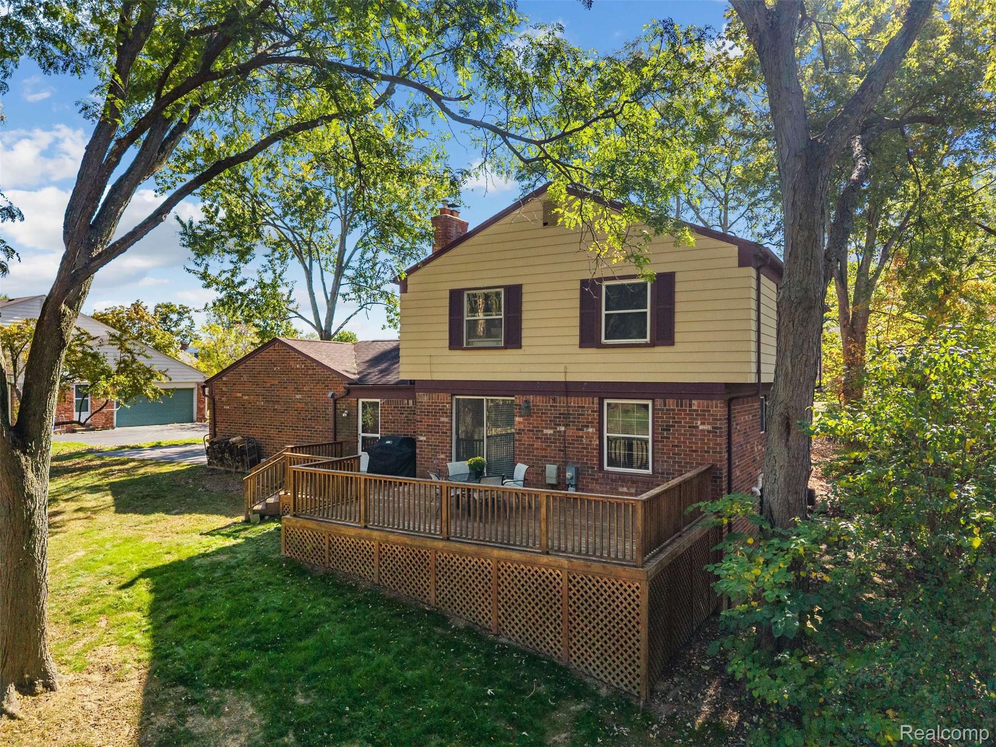 4245 Old Dominion Drive