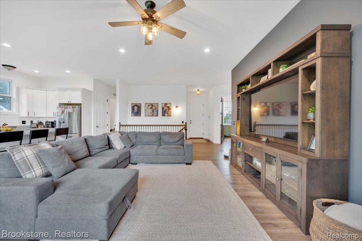 5363 Pebble Beach Drive