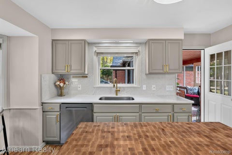 Tiny photo for 22340 Maplewood Drive, Southfield City, MI 48033 (MLS # 20261083080)