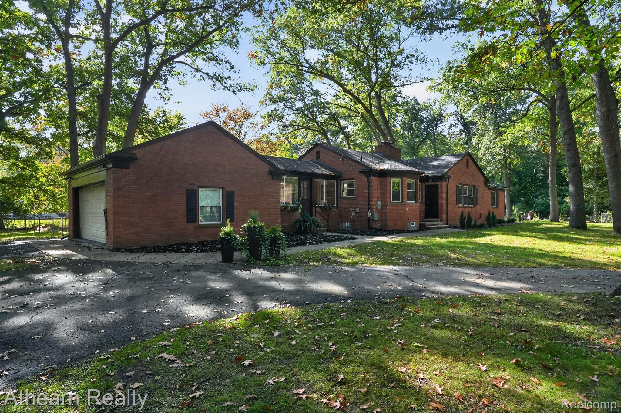 22340 Maplewood Drive