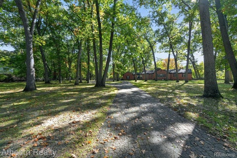 Tiny photo for 22340 Maplewood Drive, Southfield City, MI 48033 (MLS # 20261083080)