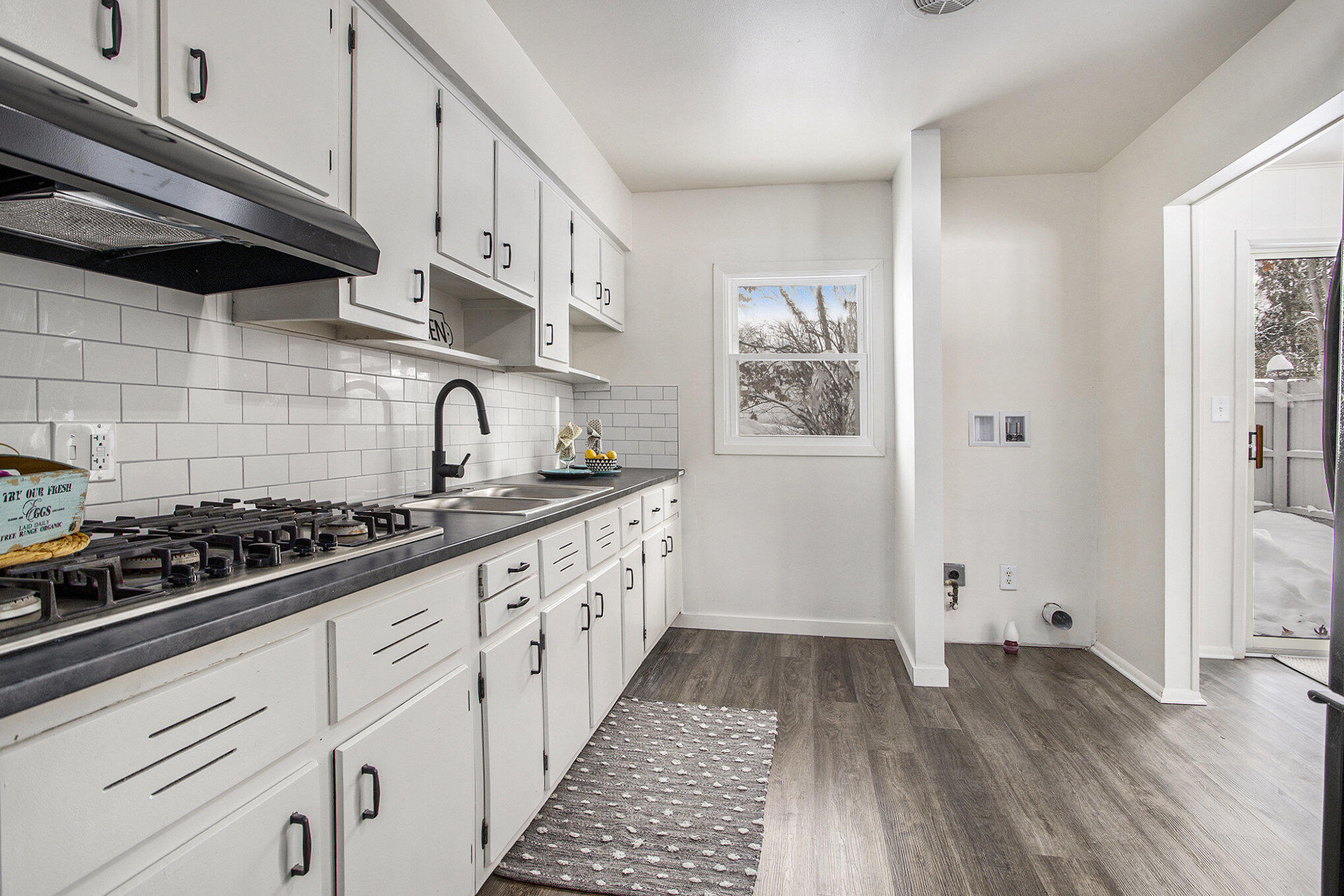 Battle Creek, Michigan 49037, United States, 3 Bedrooms Bedrooms, ,1 BathroomBathrooms,Residential,Active,253240