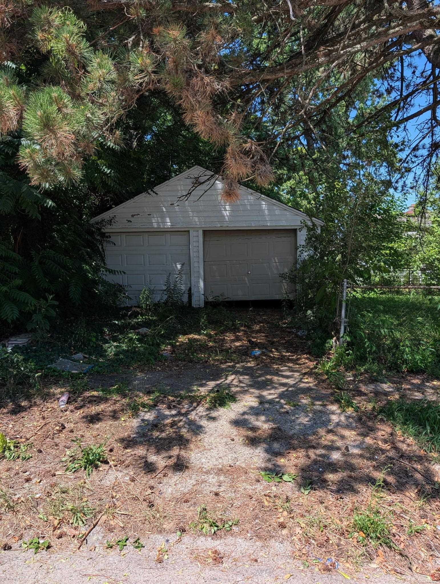 19605 Justine Street