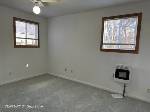 Tiny photo for 4654 King Street, Saginaw City, MI 48601 (MLS # 61050201456)