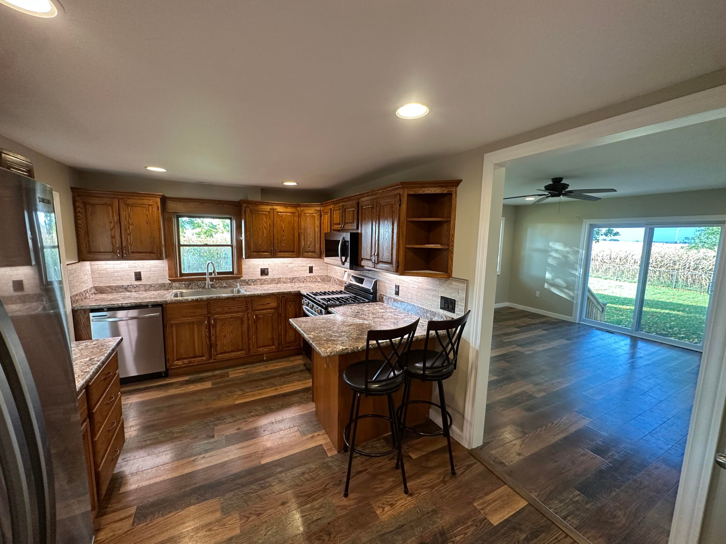 652 W Weidman Road