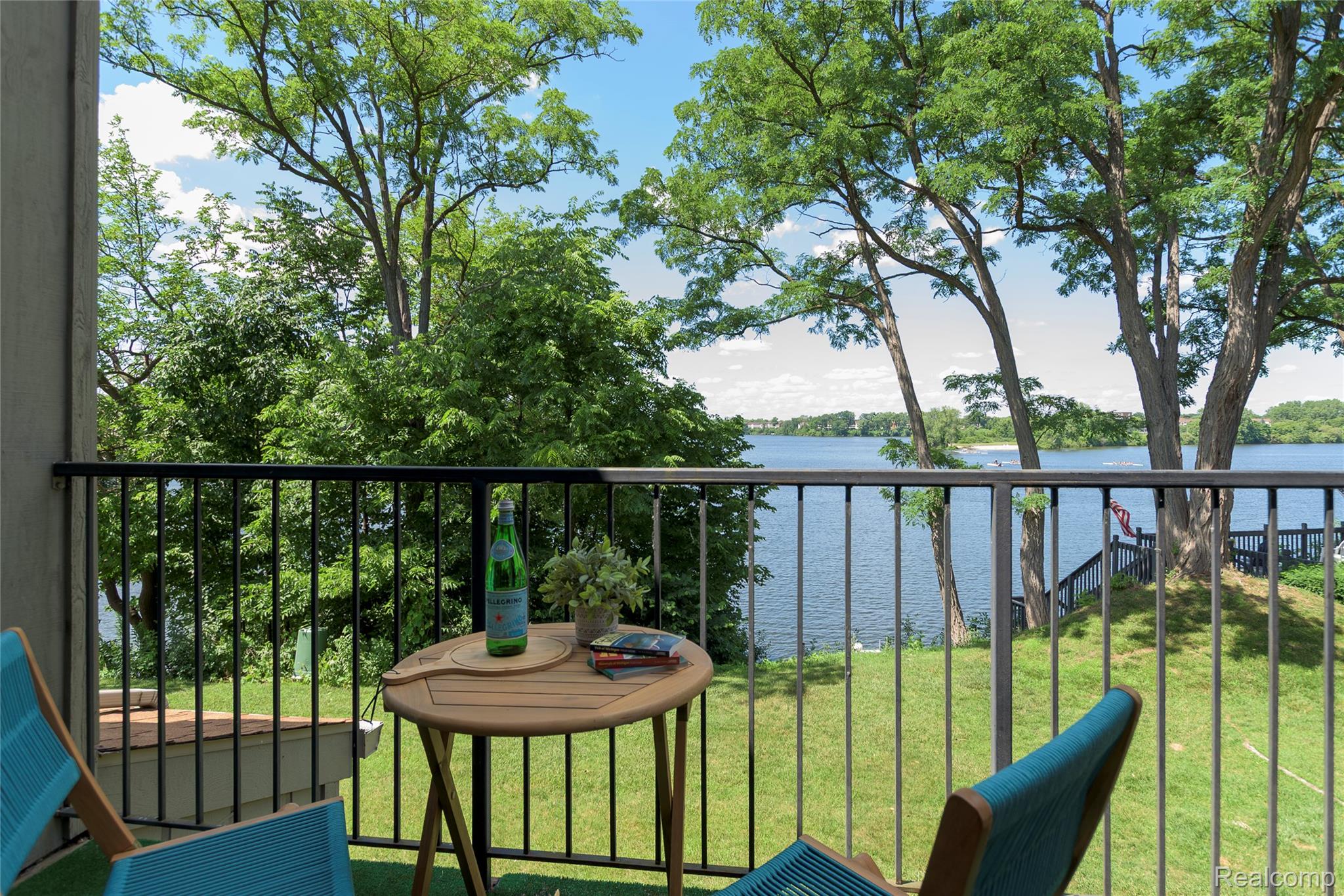 9671 Harbour Cove Court