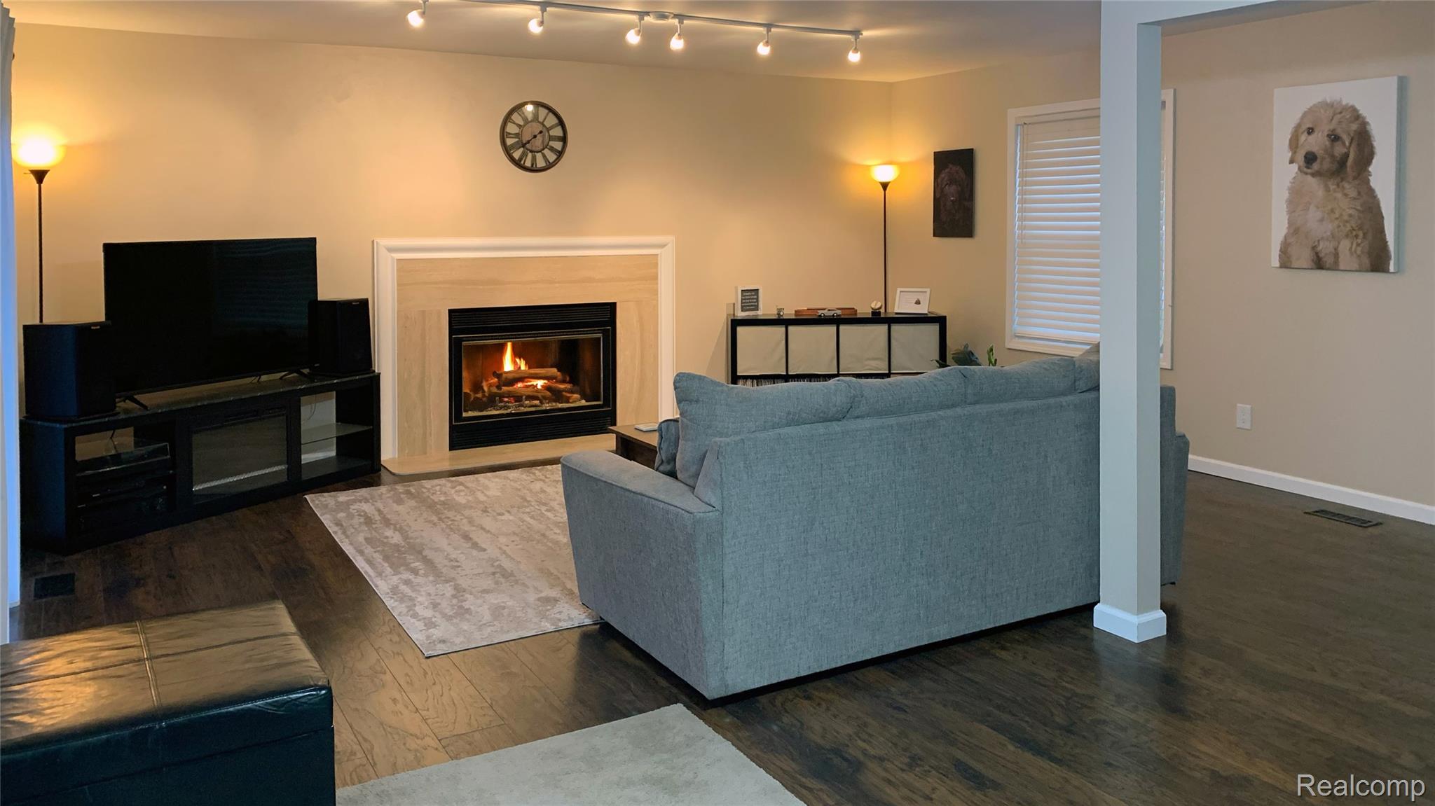 5229 Regimental Banner Drive