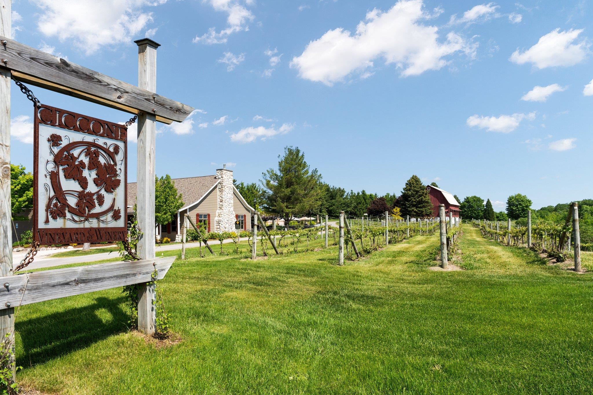 10343 E Hilltop Road