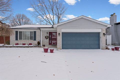 Photo of 15025 Annapolis Drive, Sterling Heights City, MI 48313 (MLS # 58050196106)