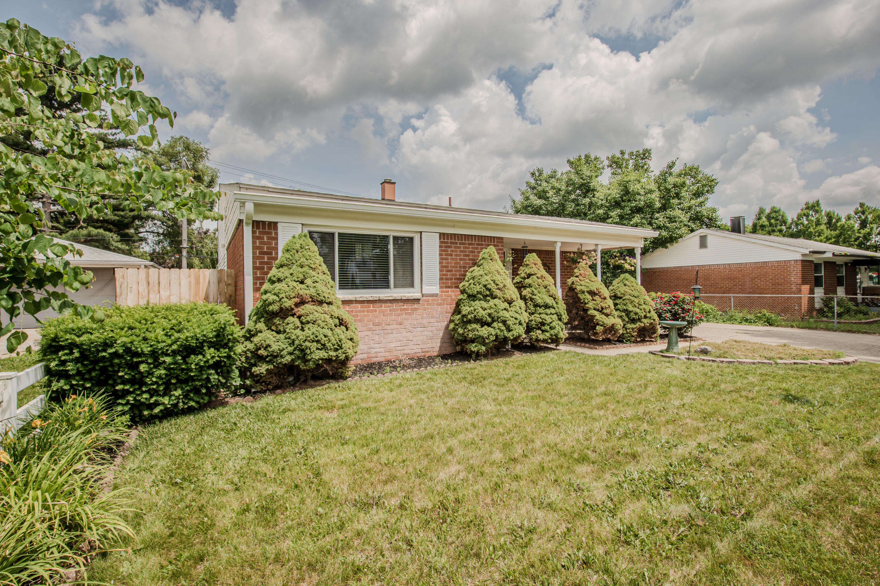 1361 Holmes Road