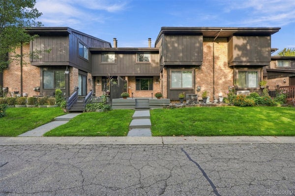 37327 GOLFVIEW DR, STERLING HEIGHTS, MI 48312 - Image ea79bba4926b05a5b3b96fc33b1906cc/2875584340