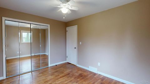 Tiny photo for 3550 Weiss Street, Saginaw Charter Township, MI 48602 (MLS # 61050201467)