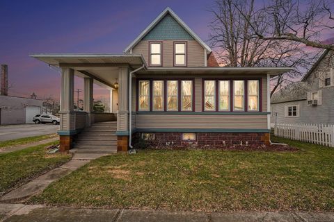 Photo of 138 E Main Street, Sebewaing Village, MI 48759 (MLS # 58050204005)