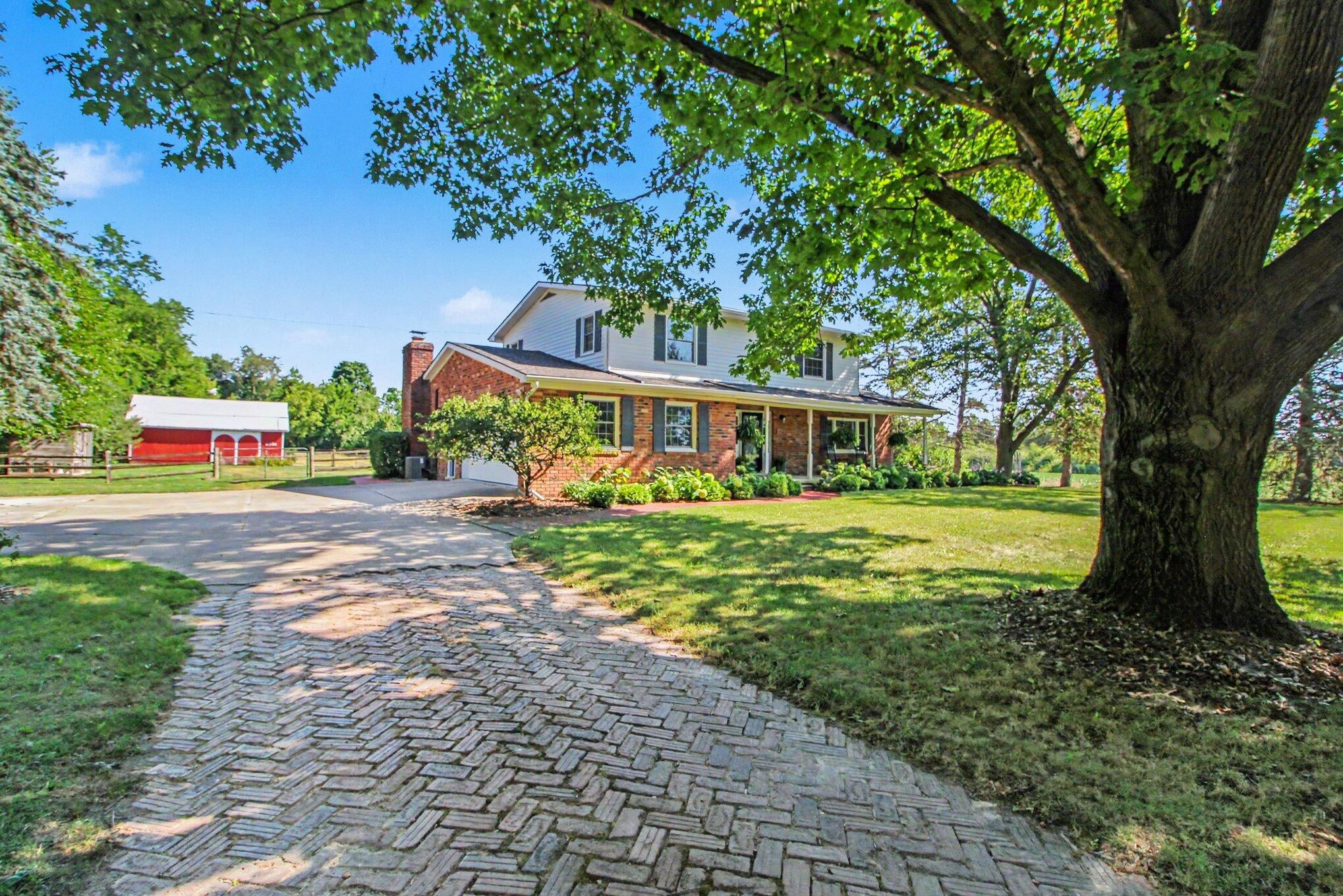 6381 Merritt Road