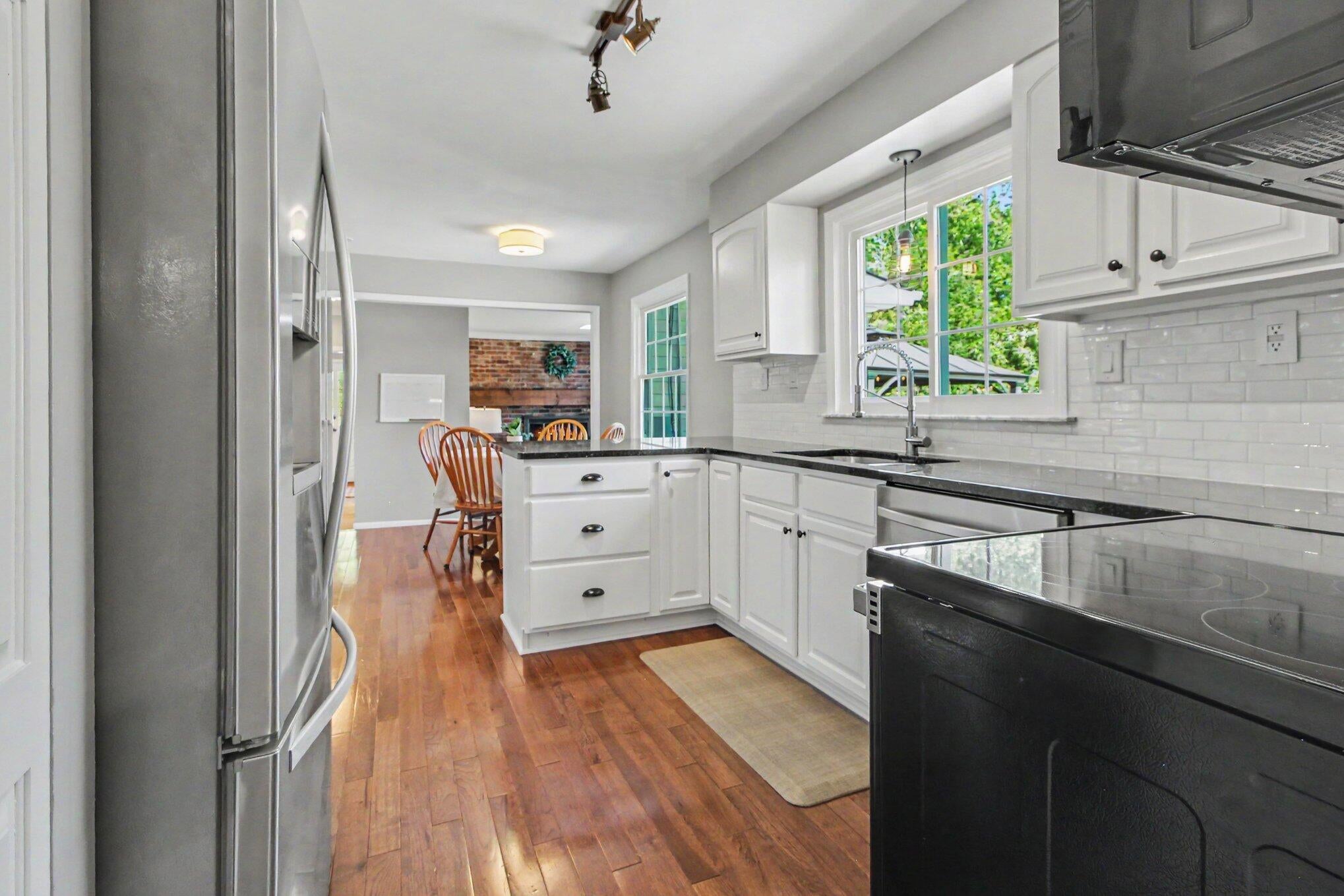 6381 Merritt Road