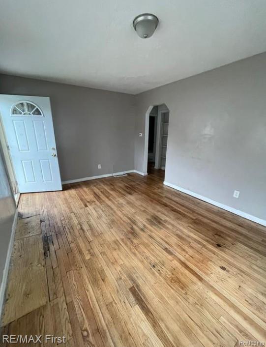 15820 Bramell Street