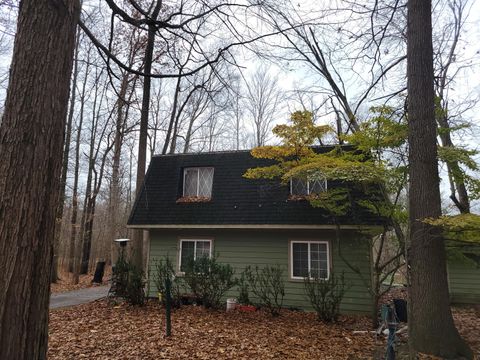 952 54th Street Lee Township MI 49450