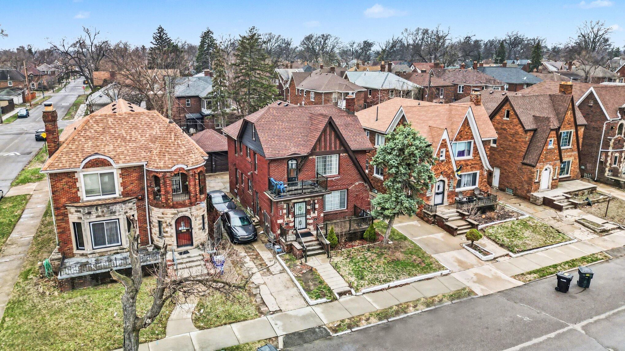 17511 Stoepel Street