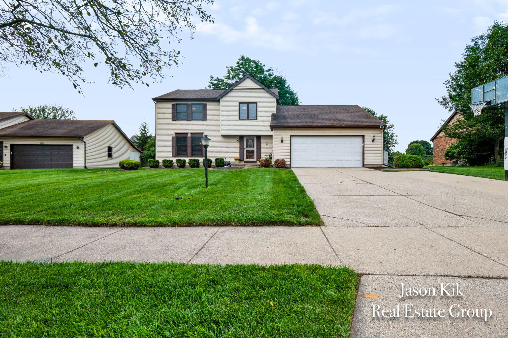2074 Wolfboro Drive SE