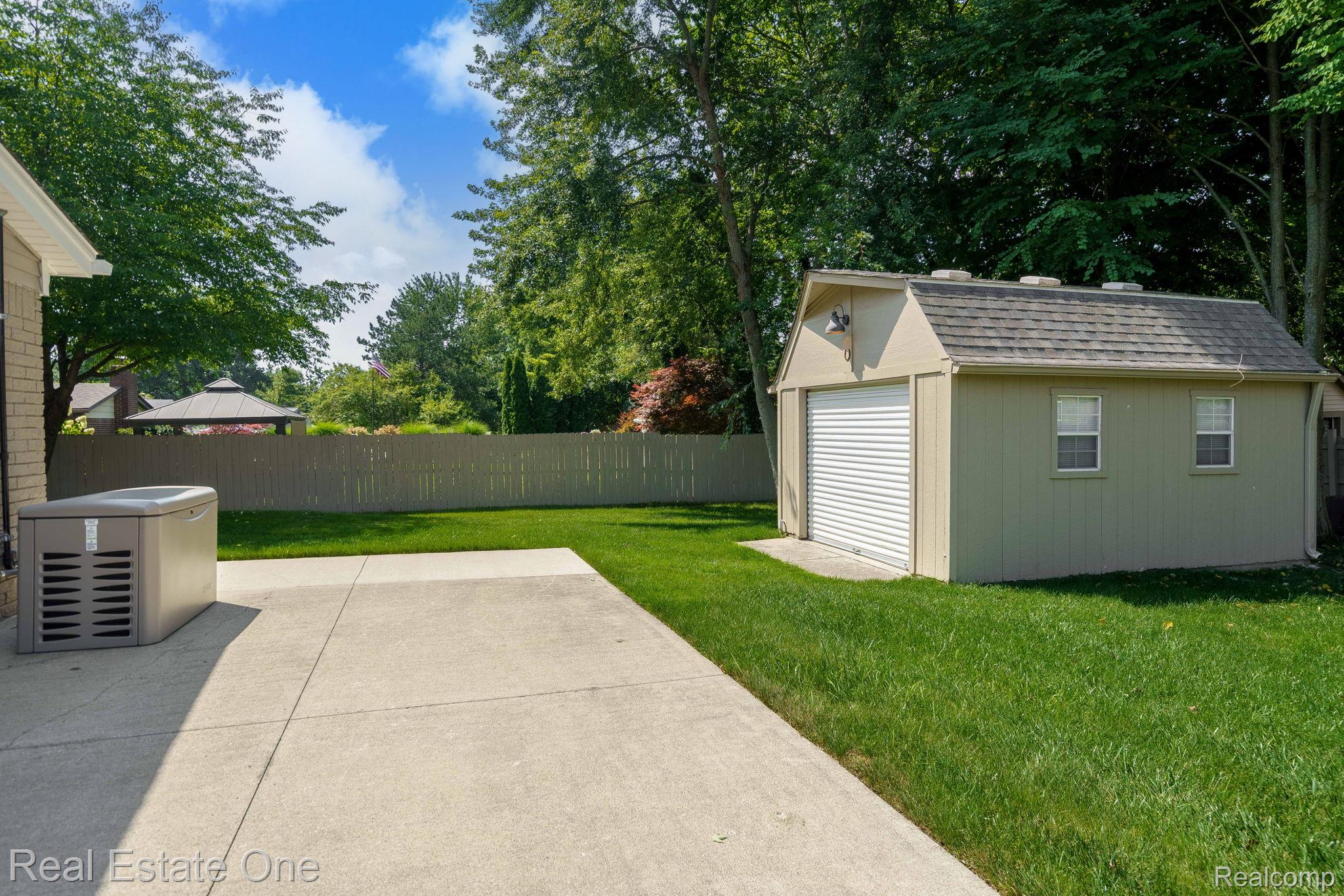 9545 Crown Ridge Drive