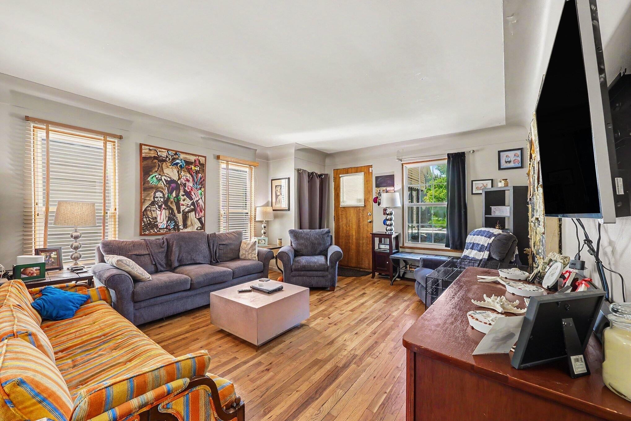 622 Chambers Street