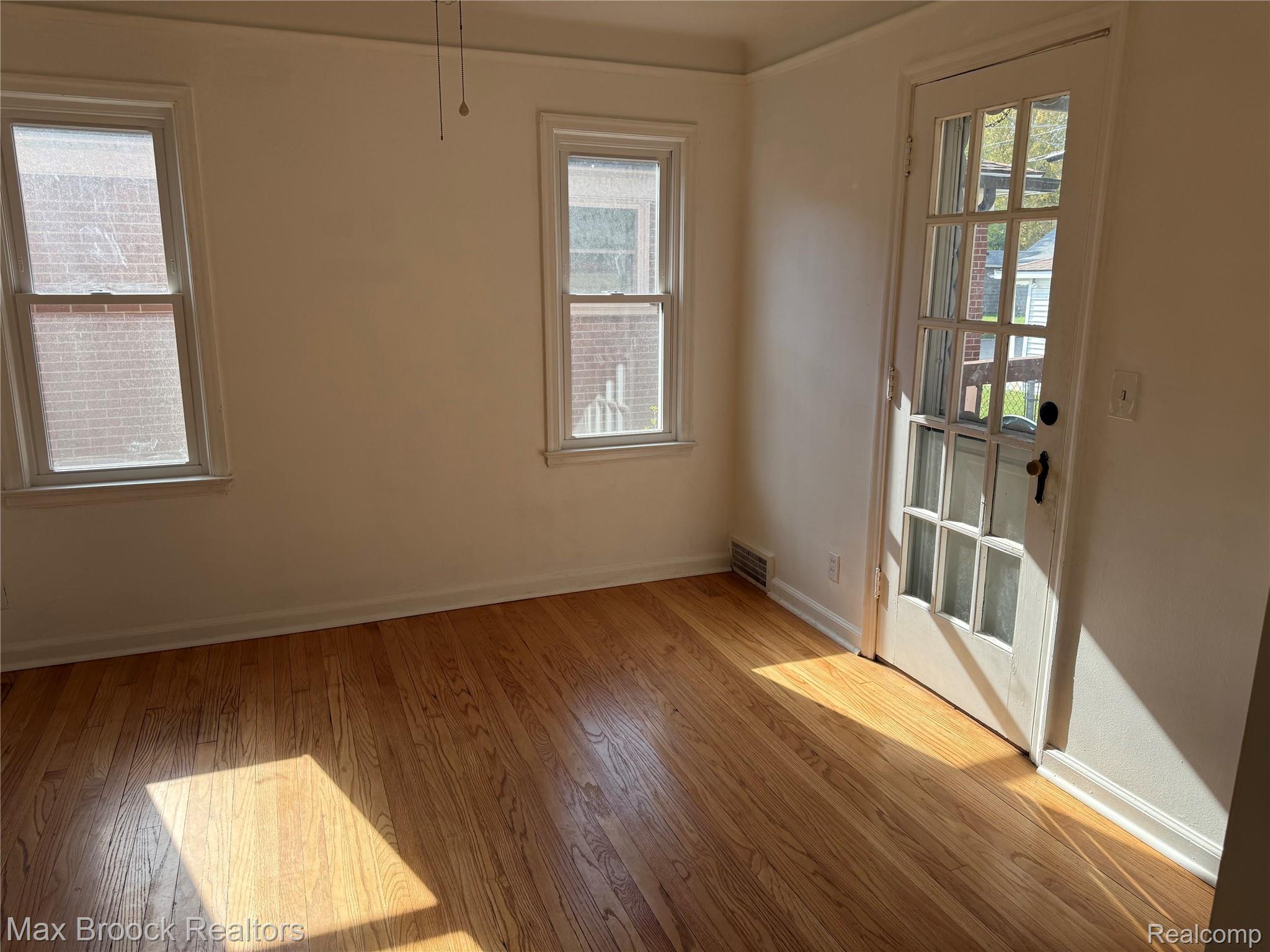 23021 Tulane Avenue