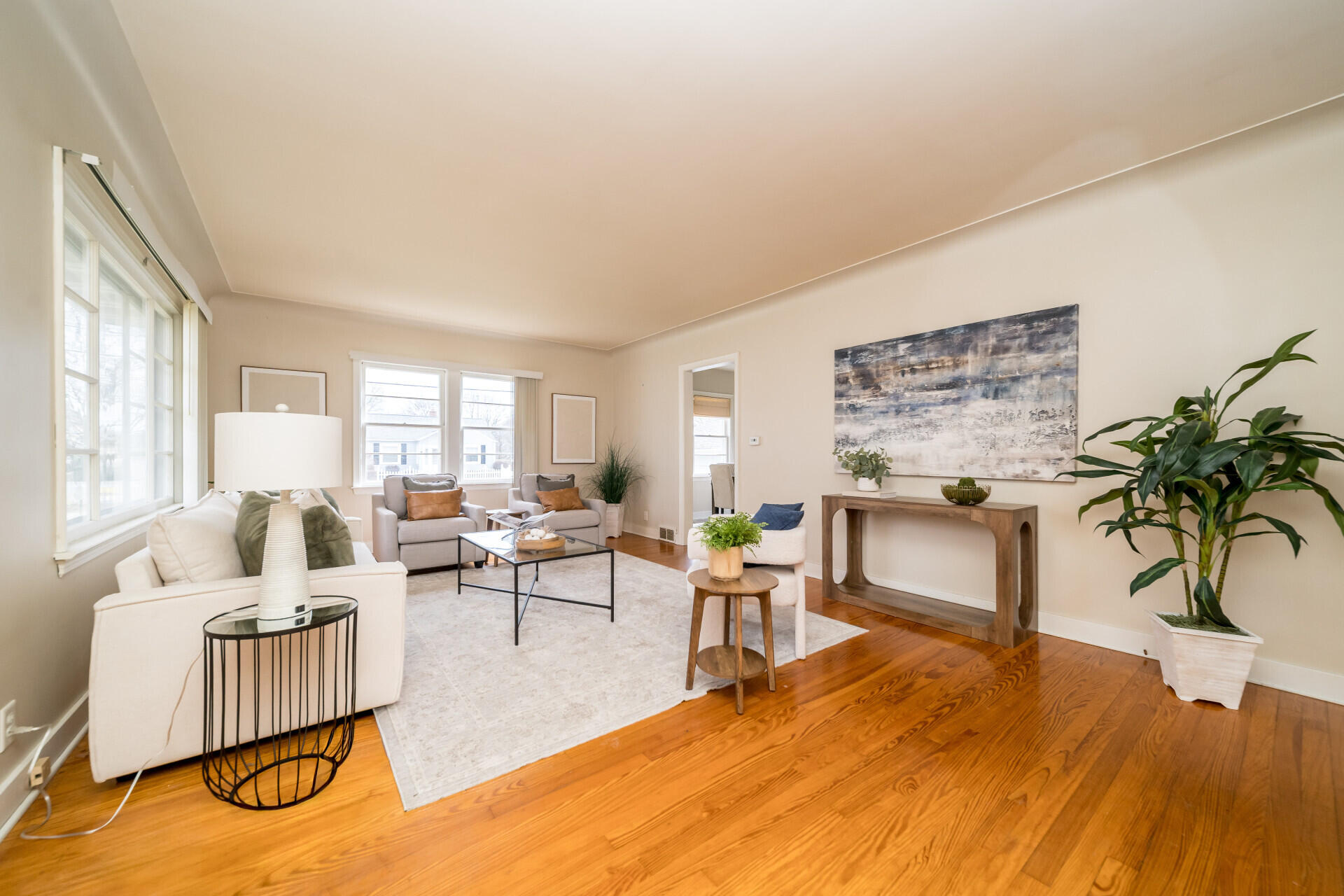 5725 Edgewood Boulevard