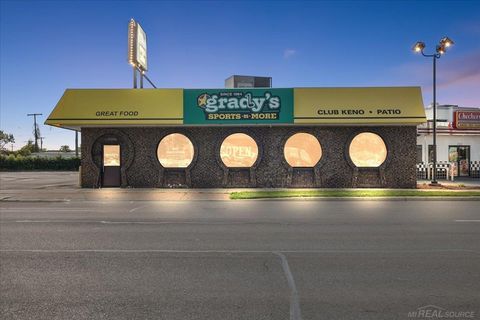 25280 Gratiot Avenue Roseville City MI 48066