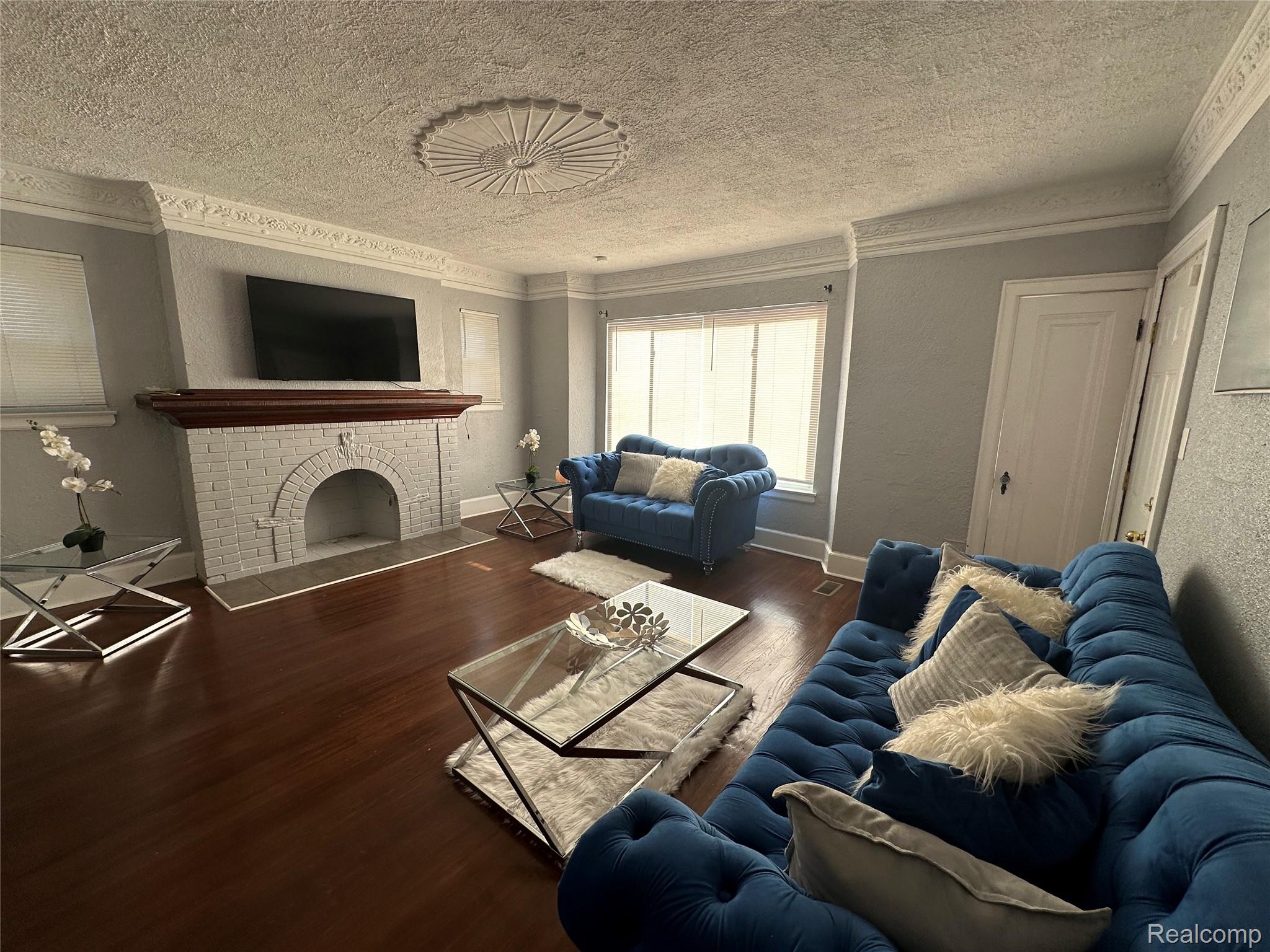 17566 Stoepel Street