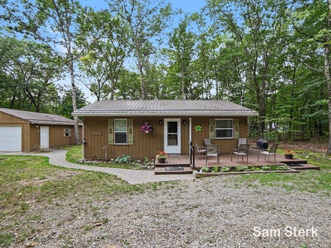 Photo of 7811 E Chickasaw Trail, Branch Township, MI 49402 (MLS # 65026055752)