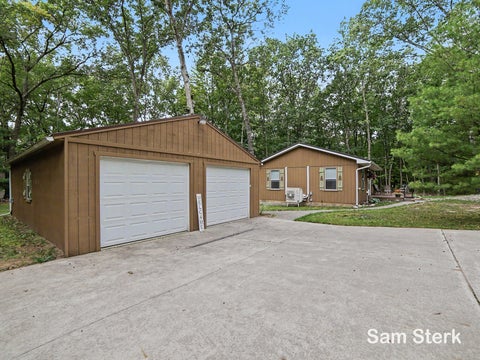 Tiny photo for 7811 E Chickasaw Trail, Branch Township, MI 49402 (MLS # 65026055752)