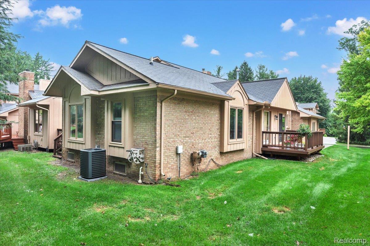 22300 River Ridge Trail