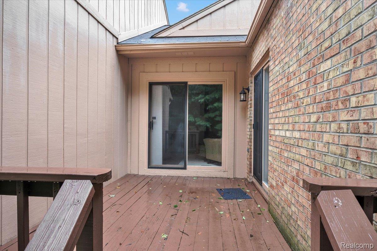 22300 River Ridge Trail