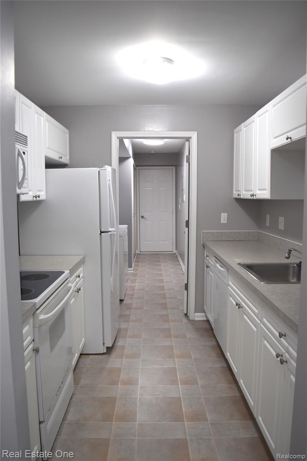 3609 Tremonte Circle N