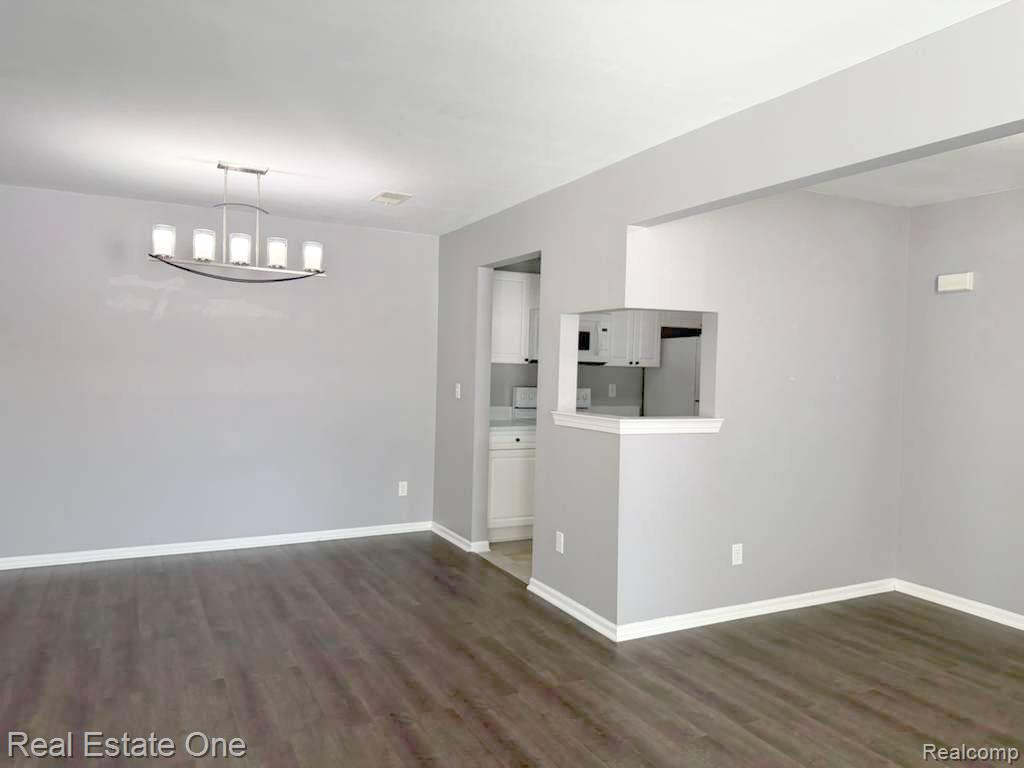 3609 Tremonte Circle N