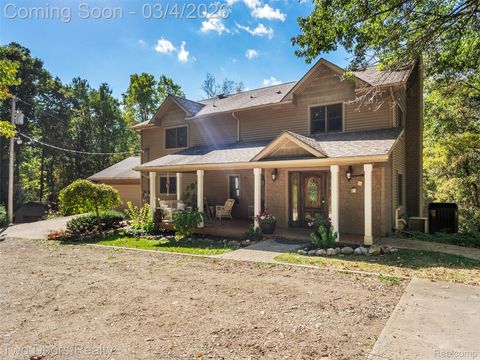 175 Barr Road Addison Township MI 48370