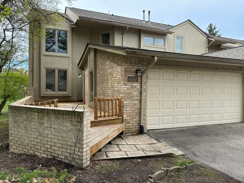 4347 FOXPOINTE Drive West Bloomfield Charter Township Oakland MI 48323